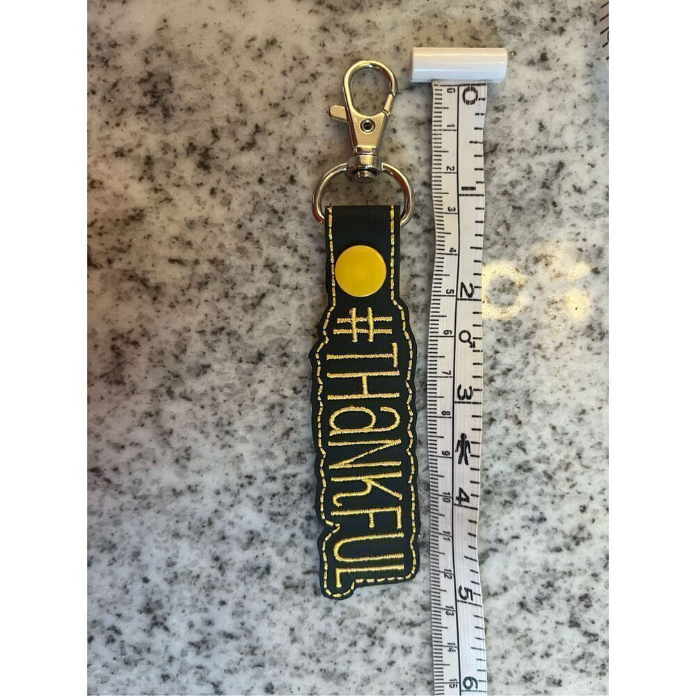 Thankful Embroidered Black Gold Keychain New No Tags - Picture 3 of 3